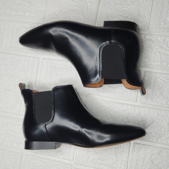 Madewell Nico Pointed Toe Black Chelsea Patent Leather Bootie - Picture 3 of 13